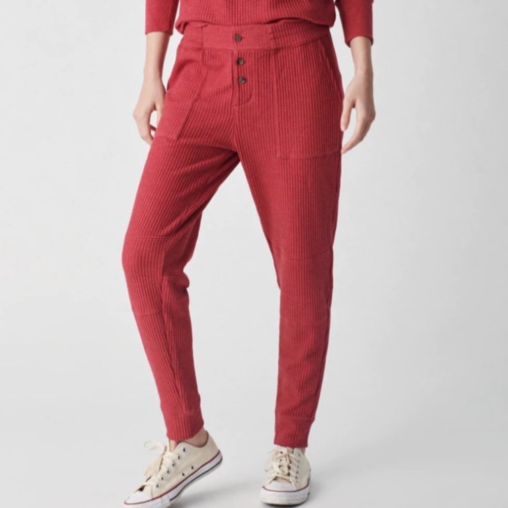Faherty Waffle Knit Jogger Size XS Yule in Cranberry Red